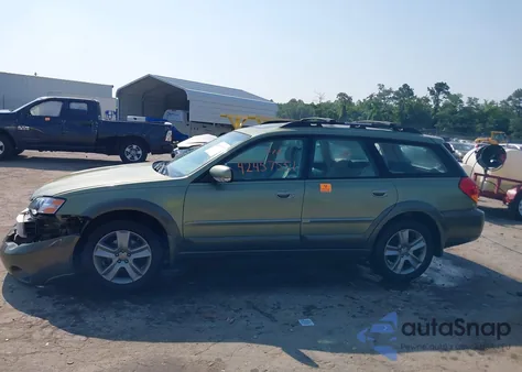 2005 Subaru Outback 3.0R L.l. Bean Edition из США, поврежденный, VIN 4S4BP86C254360399